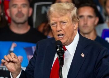 ترامب: إذا اغتالتني إيران.. يجب محوها عن وجه الأرض 2 ترامب: إذا اغتالتني إيران.. يجب محوها عن وجه الأرض