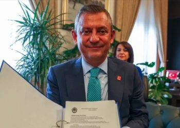 أكبر أحزاب المعارضة التركية يعلن تلقيه الموافقة من نظام الأسد لعقد لقاء في دمشق