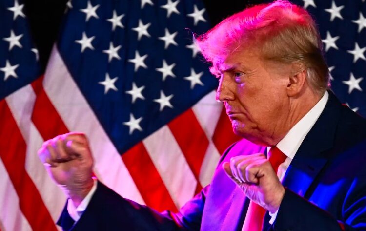 ترامب: هزيمة كاملا هاريس ستكون أسهل من هزيمة بايدن