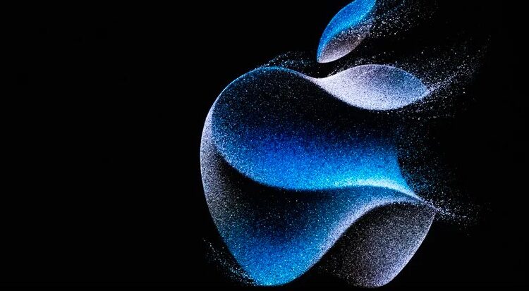 أبل تطور هاتف آيفون قابل للطي مع احتمال إطلاقه في 2026