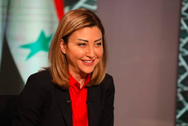 حالتها "خطرة".. تعرض لونا الشبل مستشارة بشار الأسد لحادث سير 1 حالتها “خطرة”.. تعرض لونا الشبل مستشارة بشار الأسد لحادث سير