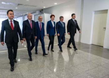 Muhalefetin adayı Kemal Kılıçdaroğlu: Tarih mi olacak, tarih mi yazacak?