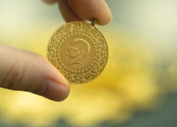 Altını nerden almak daha kârlı? Kuyumcu mu yoksa banka mı?