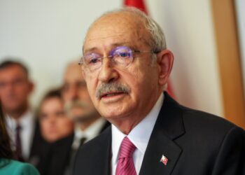 Kılıçdaroğlu: Kadınların kazanımlarını çöpe atmaya kalkışıyorlar