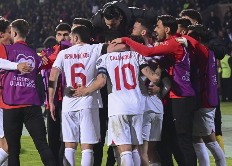Euro 2024 elemeleri: Türkiye ilk maçta, Ermenistan deplasmanında 1-2 kazandı 1 Euro 2024 elemeleri: Türkiye ilk maçta, Ermenistan deplasmanında 1-2 kazandı