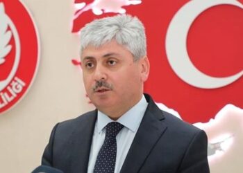 Hatay Valisi milletvekili adaylığı için görevinden istifa etti