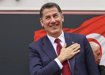 Adaylıkta imza toplama süreci sona eriyor, 2 aday 100 bini geçti