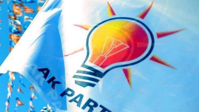 AK Parti, 4 il başkanını kızağa çekti 1 AK Parti, 4 il başkanını kızağa çekti