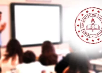 Ara tatil öncesi son ders zili bugün çalıyor