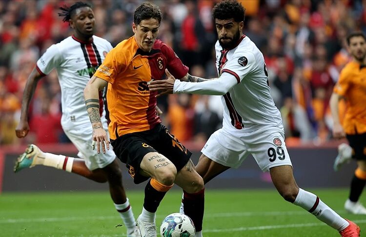 Lider Galatasaray’a Karagümrük engeli 1 Lider Galatasaray’a Karagümrük engeli