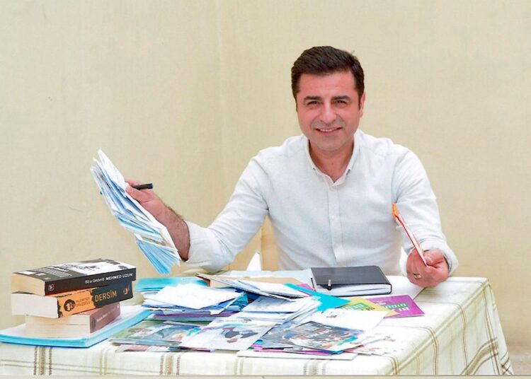 Demirtaş: İnce’ye oy vermek Erdoğan’a oy vermek demek