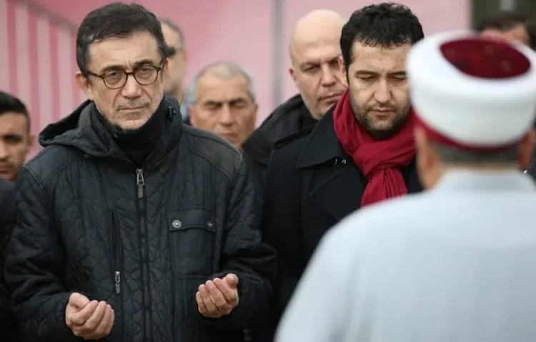 Nuri Bilge Ceylan'ın annesi hayatını kaybetti 1 Nuri Bilge Ceylan’ın annesi hayatını kaybetti