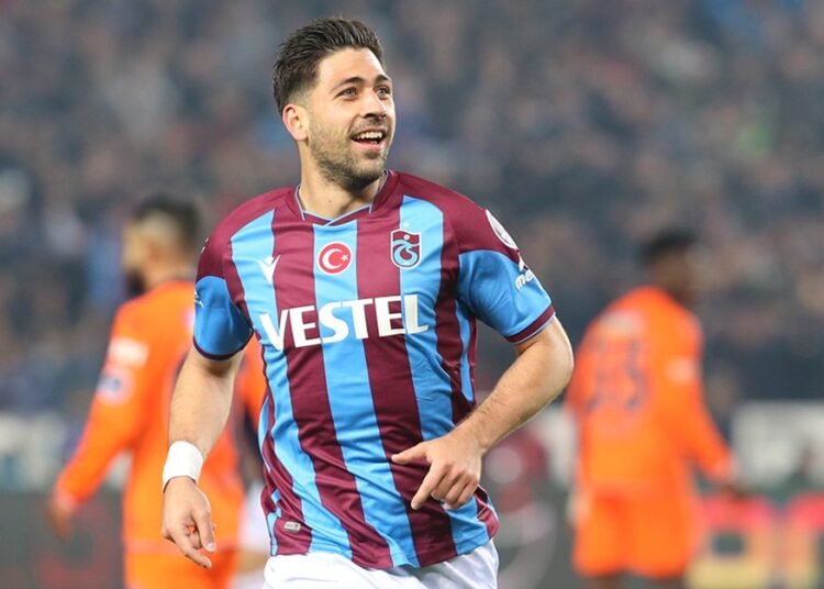 Trabzonspor'a Fenerbahçe maçı öncesi Bakasetas'tan kötü haber 1 Trabzonspor’a Fenerbahçe maçı öncesi Bakasetas’tan kötü haber