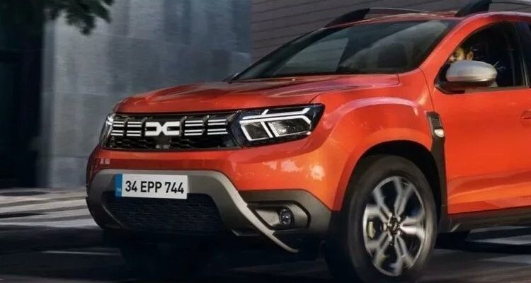 Dacia'dan bir gecede 65 bin TL zam 1 Dacia’dan bir gecede 65 bin TL zam
