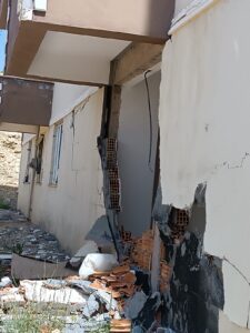 Önce ‘ağır hasarlı’ dendi, sonra ‘hafif’e çevrildi