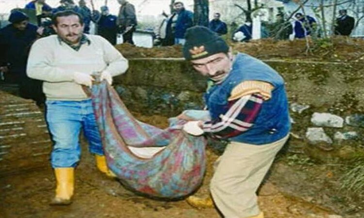 Hizbullah davalarının avukatı anlattı: Cinayet videolarını duruşmada izledik, hâkimler bakamadı 1 Hizbullah davalarının avukatı anlattı: Cinayet videolarını duruşmada izledik, hâkimler bakamadı