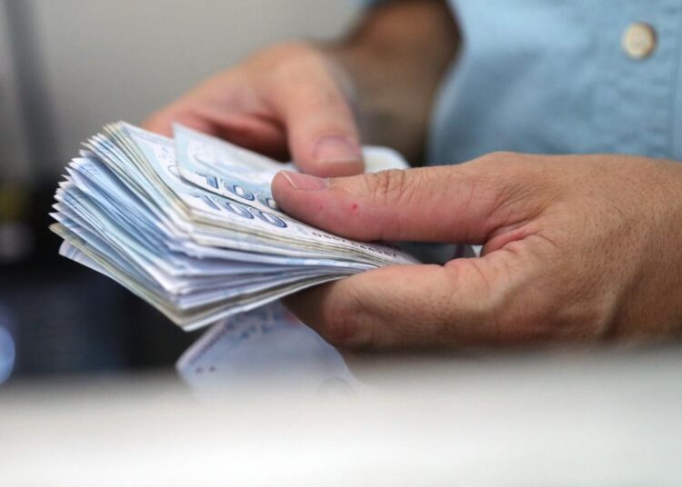 EYT’lilerin bayram ikramiyeleri 9 Mayıs’ta ödenecek