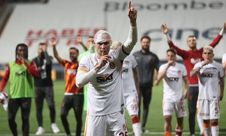 Galatasaraylı Victor Nelsson’un kaşına 15 dikiş atıldı