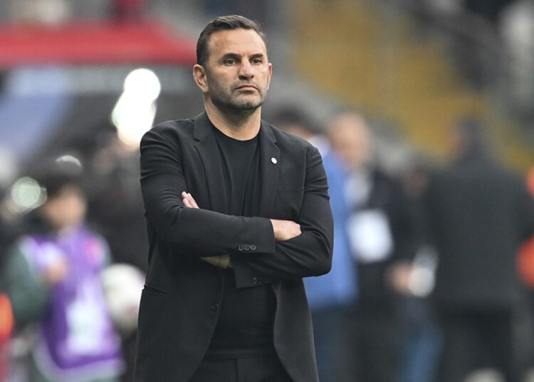 Galatasaray'da derbi sonrası Okan Buruk'tan 3 isme kesik geliyor 1 Galatasaray’da derbi sonrası Okan Buruk’tan 3 isme kesik geliyor