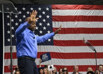 ABD başkanlık yarışında sıradışı bir aday: Tim Scott, Trump’a rakip çıktı 8 ABD başkanlık yarışında sıradışı bir aday: Tim Scott, Trump’a rakip çıktı