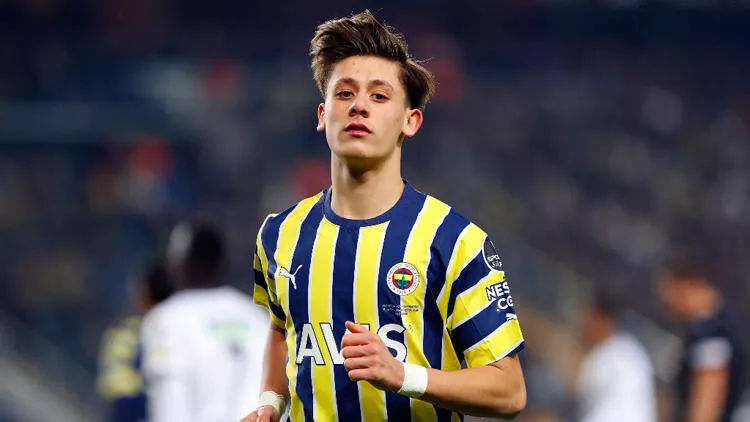 ÖZEL HABER… 18’lik Arda’yı almak isteyen servet ödeyecek: 15 milyon Euro 1 ÖZEL HABER… 18’lik Arda’yı almak isteyen servet ödeyecek: 15 milyon Euro