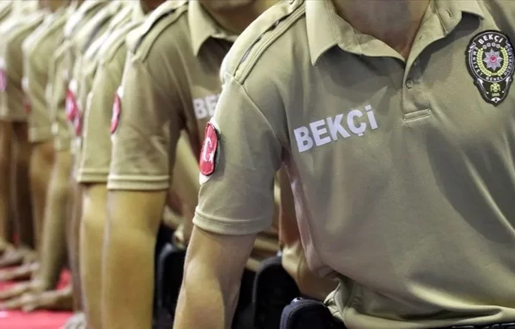 Anayasa Mahkemesi bekçilerin ‘elle arama’ yetkisini iptal etti 1 Anayasa Mahkemesi bekçilerin ‘elle arama’ yetkisini iptal etti