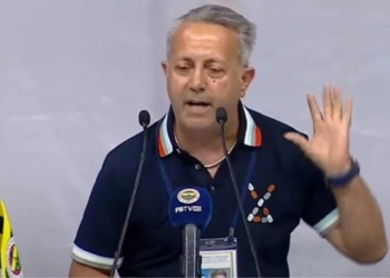 Fenerbahçe Kongre üyesi Burhan Özbilgin: En büyük zararı Erdoğan’dan gördük
