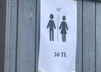 Çeşme ezber bozmuyor: Umumi tuvalet ücreti 50 TL oldu