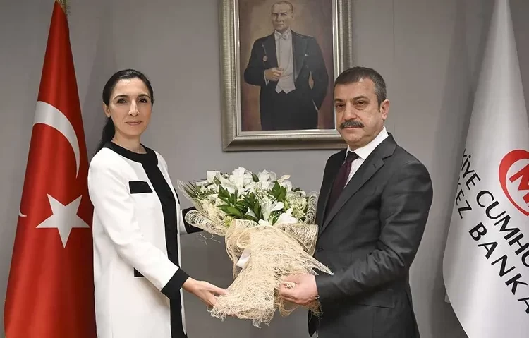 Merkez Bankası'nda devir teslim: Hafize Gaye Erkan görevine başladı 1 Merkez Bankası’nda devir teslim: Hafize Gaye Erkan görevine başladı
