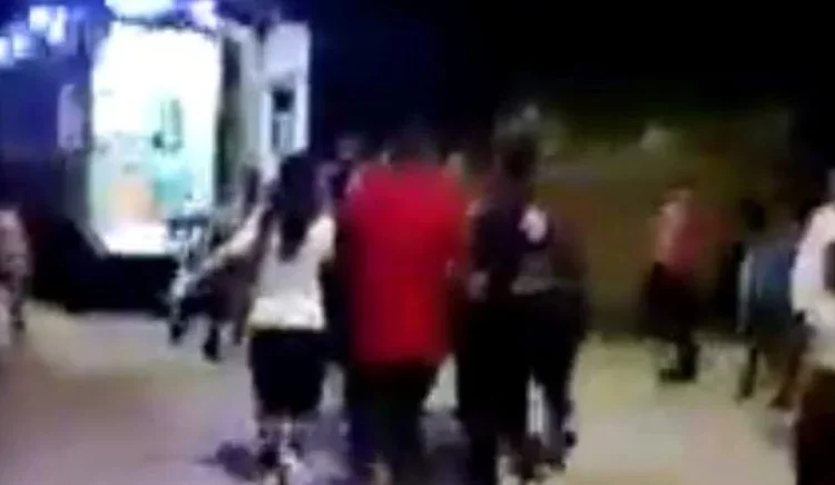 Korucuyu başından vurup aracını ateşe verdiler 1 Korucuyu başından vurup aracını ateşe verdiler