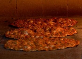 Tepki çeken pide, lahmacun denetim talimatı iptal edildi