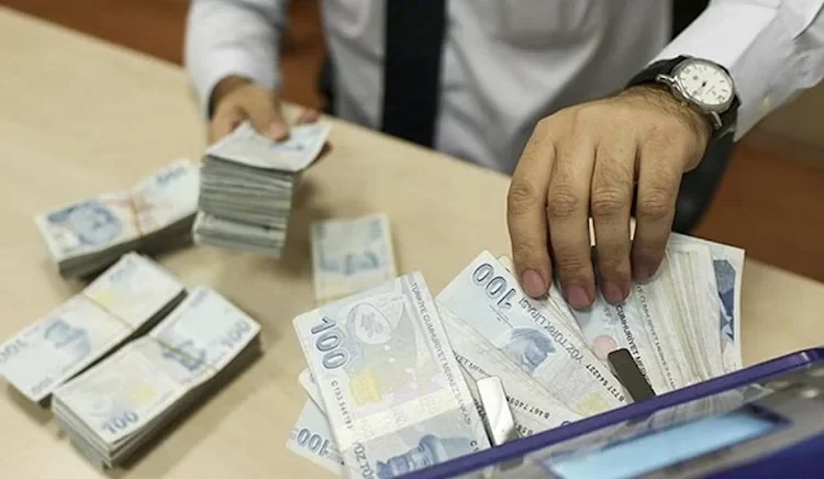 Emekli ve memur, temmuzda en az yüzde 15 zam alacak 1 Emekli ve memur, temmuzda en az yüzde 15 zam alacak