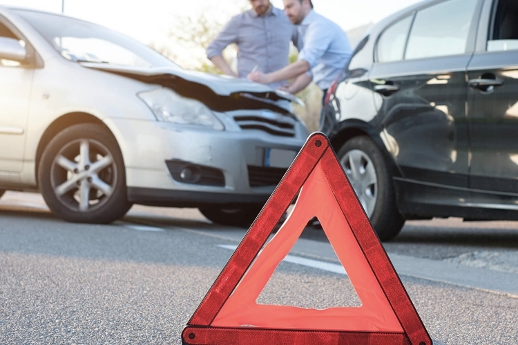 Trafik sigortasına zam yolda; sektör temsilcileri yüzde 40 bekliyor 1 Trafik sigortasına zam yolda; sektör temsilcileri yüzde 40 bekliyor