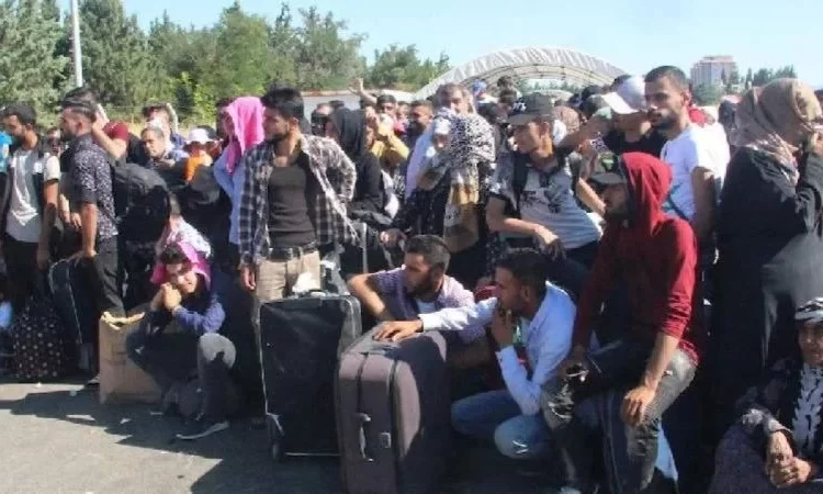 Suriyeliler, doğum yaşı ve oranı ile Türkiye’nin demografik yapısını değiştiriyor 1 Suriyeliler, doğum yaşı ve oranı ile Türkiye’nin demografik yapısını değiştiriyor