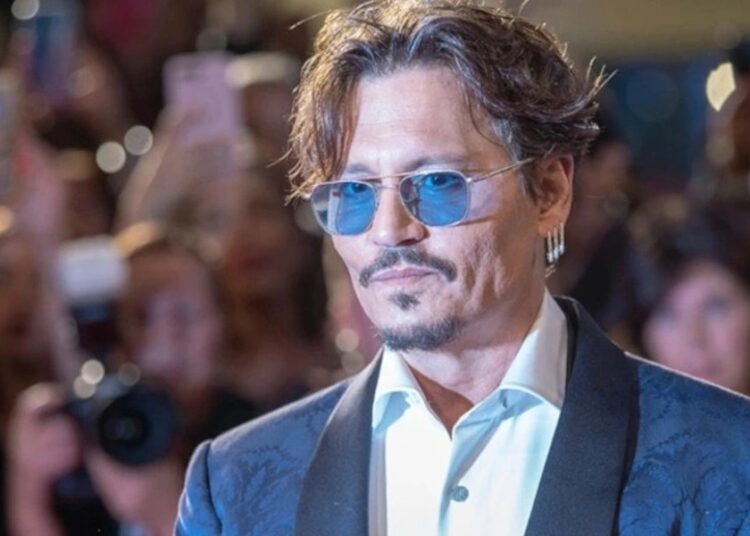 ‘Johnny Depp intihar etti’ iddiası