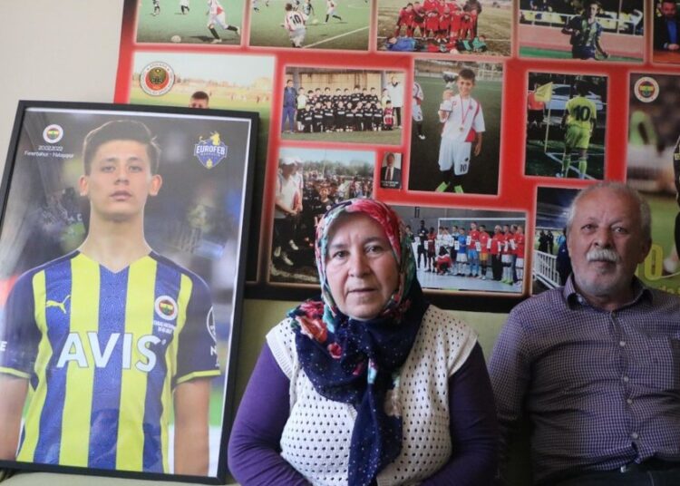 Arda Güler’in babaannesi: Beni kaleye geçirir futbol oynardı