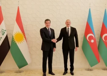 Aliyev, Barzani’yi Bakü’de Kürdistan bayrağı ile karşıladı