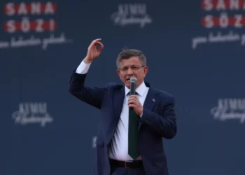Davutoğlu’ndan zamlar için Meclis’e olağanüstü toplantı çağrısı