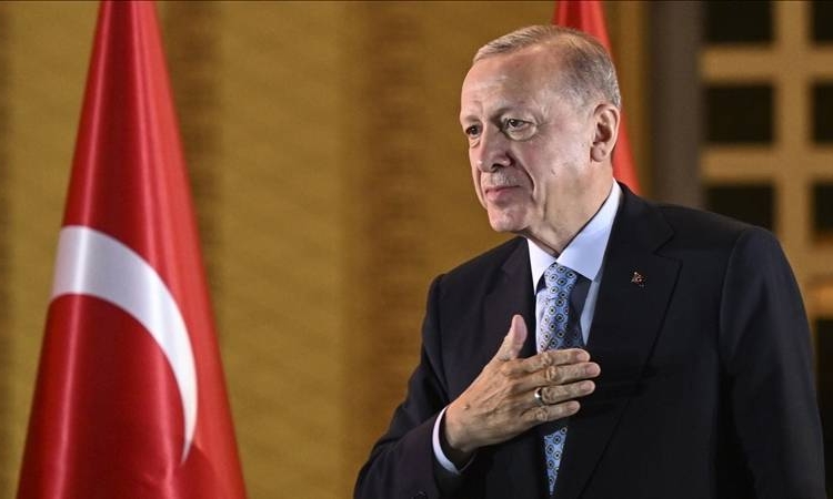 Ek bütçe Meclis’te kabul edildi: Erdoğan'ın maaşına yüzde 39 zam 1 Ek bütçe Meclis’te kabul edildi: Erdoğan’ın maaşına yüzde 39 zam