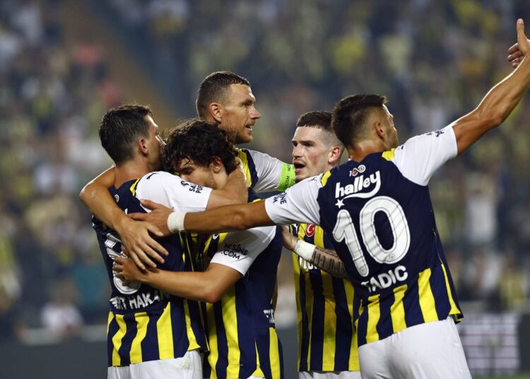 Fenerbahçe, yeni transferleriyle Zimbru'yu beş golle geçti 1 Fenerbahçe, yeni transferleriyle Zimbru’yu beş golle geçti