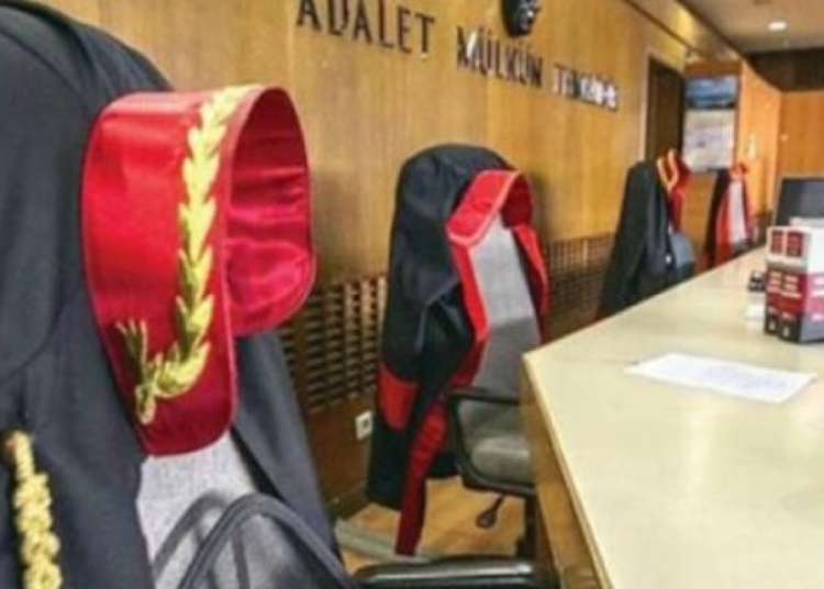 2 bin 636 hakim ve savcının terfi kararları Resmi Gazete'de 1 2 bin 636 hakim ve savcının terfi kararları Resmi Gazete’de
