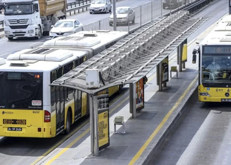 İstanbul’da toplu ulaşıma yüzde 57'lik zam teklifi 1 İstanbul’da toplu ulaşıma yüzde 57’lik zam teklifi