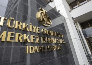 Faiz artırımını yorumlayan ekonomistler manzaradan karamsar