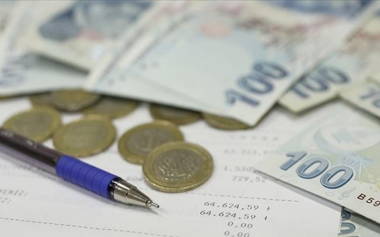 Kaşıkla verilen kepçeyle geri alınıyor: Vergilere, harçlara büyük zam! 1 Kaşıkla verilen kepçeyle geri alınıyor: Vergilere, harçlara büyük zam!