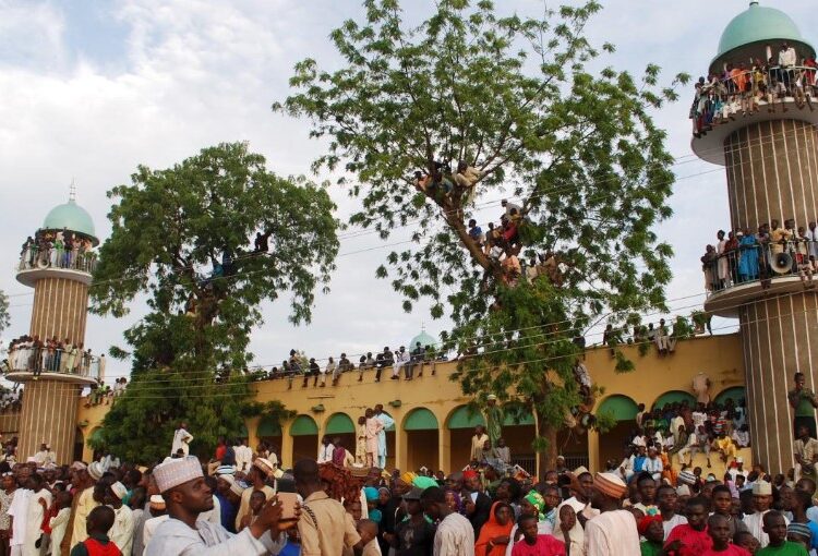 Nijerya’da yaklaşık iki asırlık cami çöktü: 10 kişi yaşamını yitirdi 1 Nijerya’da yaklaşık iki asırlık cami çöktü: 10 kişi yaşamını yitirdi