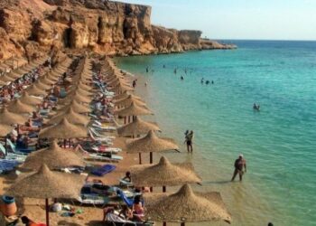 Sıcak havalar Akdeniz’de yaz tatili turizmini bitiriyor mu? 4 Sıcak havalar Akdeniz’de yaz tatili turizmini bitiriyor mu?