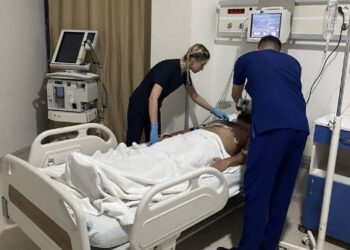 Gaziantep’te hasta yakınlarınca darbedilen doktor yoğun bakıma alındı