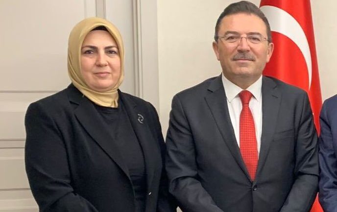 AK Parti’li vekilin eşi Gülhan Altınok Adalet Bakanlığı’nda daire başkanı oldu 1 AK Parti’li vekilin eşi Gülhan Altınok Adalet Bakanlığı’nda daire başkanı oldu