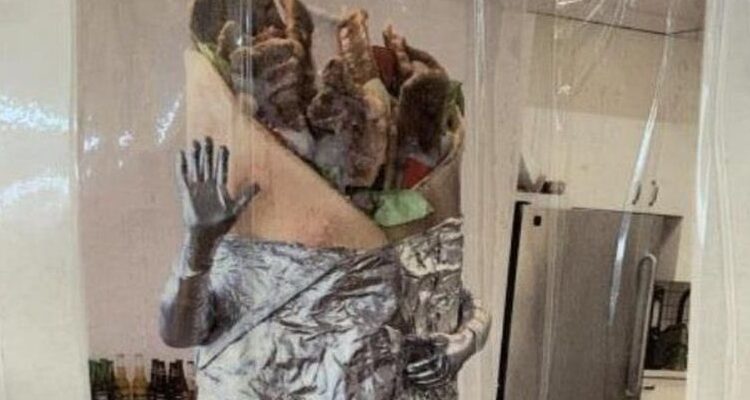 Döner dürüm kostümüne 12 bin dolar 1 Döner dürüm kostümüne 12 bin dolar