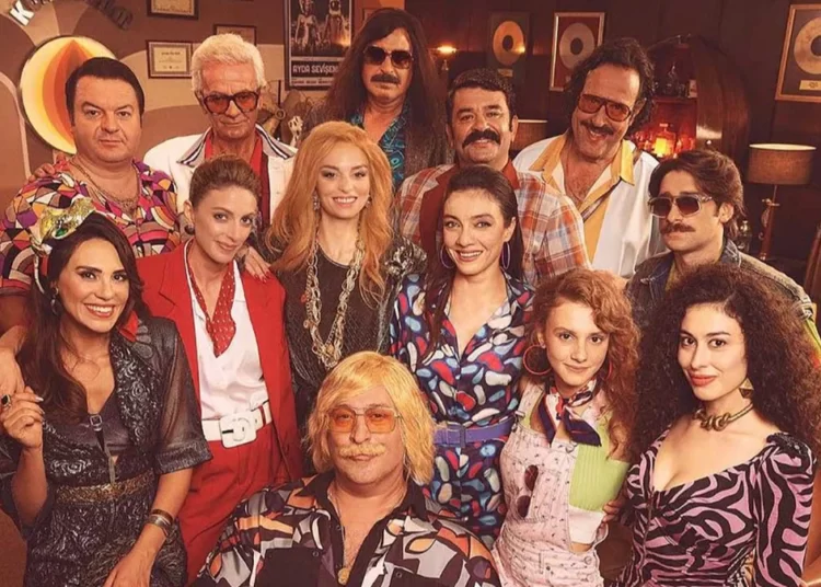 Erşan Kuneri dizisinin ikinci sezon geliyor: İlk foto 1984